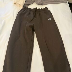 ALO Yoga Brown Sweatpants